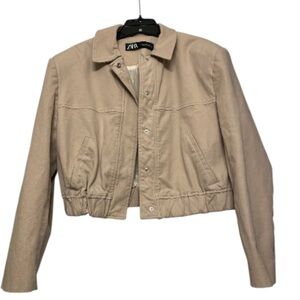 ZARA Tan Collared Bomber Jacket Medium 
Snap Closure..Pockets
